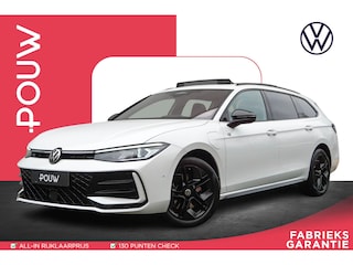 Volkswagen Passat Variant 1.5 eHybrid 272pk R-Line Edition | SoH 99% | Head-up | Panoramadak | Trekhaak