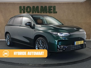 Leapmotor C10 REEV Design 28.4 kWh - PLUGIN - ELEKTRISCHE ACHTERKLEP - DODEHOEKDETECTIE - KEYLESS START - PANORAMADAK - LICHTMETALEN VELGEN - NAVIGATIESYSTEEM FULL-MAP - APPLE CARPLAY/ANDROID AUTO - 360 CAMERA - STOELVERWARMING/VENTILATIE - 20 INCH LICHT METALEN VELGEN