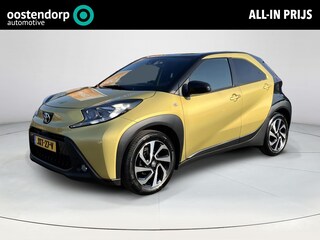 Toyota Aygo 1.0 VVT-i MT Pulse | Keyless entry | Navigatie | Licht metalen velgen | Automatische airco | Draadloze telefoonlader |