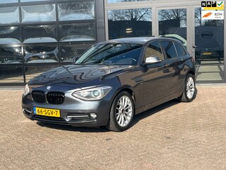 BMW 116i Sport-Line , Leer, Xenon