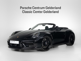 Porsche 911 Carrera 4 GTS Cabriolet