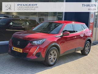 Peugeot 2008 1.2 Turbo 100 PK Active Pack | Trekhaak 1200 KG | LED Verlichting | Navigatie via Telefoon | Camera | Parkeersensoren | Climate Control | Cruise Control | Lichtmetalen velgen |