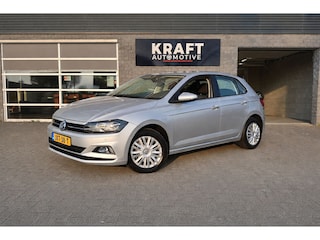 Volkswagen Polo 1.0 MPI Comfortline Business | UNIEK | 3750KM! | 1e Eigenaar | PDC | CLIMA | Winterpakket | Cruise | Top staat! |