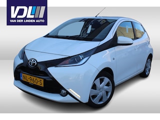 Toyota Aygo 1.0 VVT-i x-play Airco I Elek ramen I Bluetooth I Parkeercamera