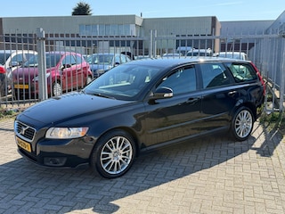 Volvo V50 1.8 Sport! 2e EIGENAAR NL AUTO NAP! Airco l Cruise l AFNEEM TREKHAAK l PDC l LMV l MTF-STUUR! DEALER OH l TOPSTAAT!