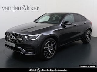 Mercedes-Benz GLC 300e AMG // Headup // Luchtvering // Memory // Burmester // 360 Camera // Distronic // Rijassistentie pakket // Keyless // Sfeerverlichting