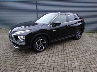 Mitsubishi Eclipse Cross 2.4 PHEV Intense+ Rijklaarprijs! Dealer onderhouden!