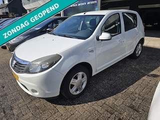 Dacia Sandero 1.2 Blackline | 3E EIGENAAR | 12MND GARANTIE | AIRCO | ELEC RAMEN | LMV | NW APK |