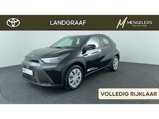 Toyota Aygo Hybrid 115 play