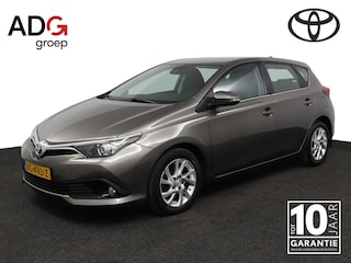 Toyota Auris 1.2T Aspiration | Automaat | 1300 kg trekgewicht | Airco | Cruise Control | Achteruitrijcamera |