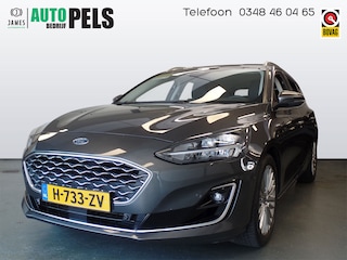 Ford Focus Wagon 1.0 EcoBoost Vignale 125pk, Full options!!, Navigatie, Achteruitrijcamera, Clima controle, Cruise controle, Led/Xenon verlichting, Pdc V/A, Parkeer assistent, Lederen bekleding, Stoel verwarming, Lm velgen 17'', Trekhaa Bovag afleverpakket 695,-