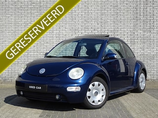 Volkswagen Beetle New 2.0 Highline Airco | Cruise | Open dak | VLOTEN BUDGET |