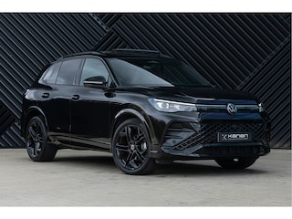 Volkswagen Tiguan 1.5 eTSI R-Line ACC Pano IQ Light Massage 360 Ambient Winterpakket