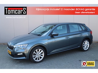 Skoda Scala 116PK TSI Automaat Business Ed. Matrix-LED/Trekhaak/Pano-dak/Stoelverwarming/Navigatie