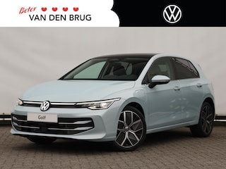 Volkswagen Golf Style Edition 1.5 eHybrid 204 PK | 360 camera | Navigatie | Trekhaak | Panoramadak |