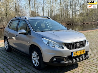 Peugeot 2008 1.2 PureTech Blue Lion Dealer onderhouden trekhaak navigatie airco cruis control cv op afs
