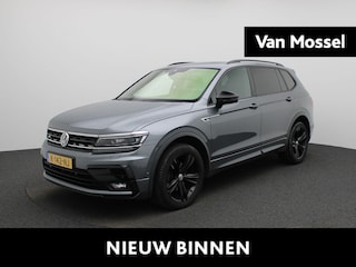 Volkswagen Tiguan 1.5 TSI Highline Business R-Line 7-Persoons | Automaat | Lederen Bekleding | Panoramadak | Achteruitrijcamera | Parkeersensoren |