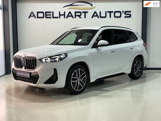 BMW X1 SDrive18i M Sport Automaat / Harman Kardon / Navigatie full map / Camera / Lederen interieur / Elektrische stoelen / etc..