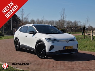 Volkswagen ID.4 Max 77 kWh | Panoramadak | Camera | Sfeerverlichting | Trekhaak | Apple Carplay |