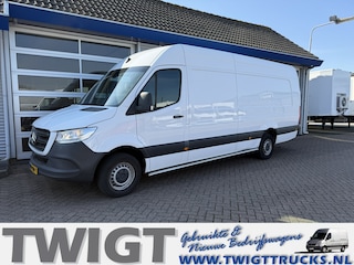 Mercedes-Benz Sprinter 317 1.9 CDI L4H2 RWD