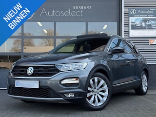 Volkswagen T-Roc 1.5 TSI Sport Pano Navi DigiDash
