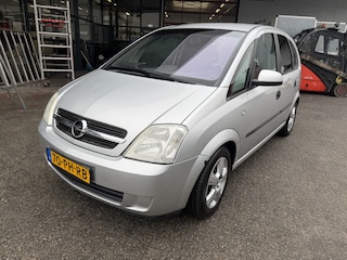 Opel Meriva 1.8-16V Maxx