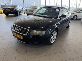 Audi A4 Cabriolet 2.4 V6 Exclusive