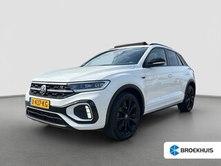 Volkswagen T-Roc 1.5 TSI R-Line 150pk Business Automaat | Panorama schuifdak | Trekhaak | Digitaal cockpit | Stoelverwarming | Camera | Adaptive cruise control | Parkeersensoren | LED koplampen