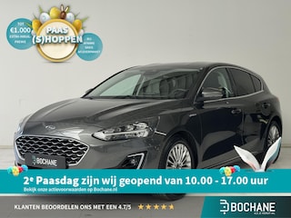Ford Focus 1.0 EcoBoost Hybrid Vignale | Stoelverwarming | Leder | Navigatie | Achteruitrijcamera |
