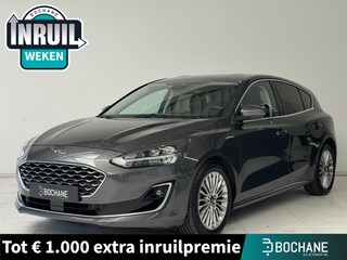 Ford Focus 1.0 EcoBoost Hybrid Vignale | Stoelverwarming | Leder | Navigatie | Achteruitrijcamera |