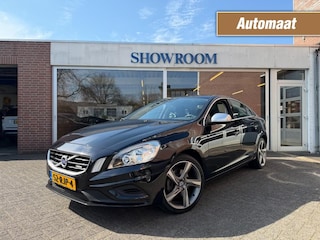 Volvo S60 1.6 R-Design T4 - AUT - 132KW - 18-inch LM - Bluetooth - Navi - Cruisecontrol - PDC.
