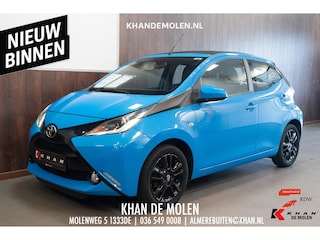 Toyota Aygo 1.0 VVT-i x-play Schuifdak|Camera|Scherm|Navigatie