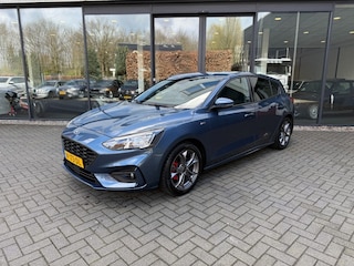 Ford Focus 1.0 EBH ST-Line,Winterpack,B/O,Digi Displ.,LED,Dealer OH,Lane Ass.,Carplay,Keyless,Camera