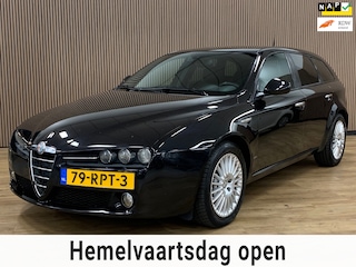 Alfa Romeo 159 Sportwagon 1.7 T Distinctive|Navigatie|Climate Control|