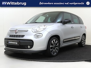 Fiat 500L Living 1.4 T-Jet Lounge I TOM TOM NAVIGATIE + HOUDER OP DASHBOARD I ACHTERUITRIJSENSOREN I ARMLEUNINGEN OP DE VOORSTOELEN I RUIME GEZINSAUTO I
