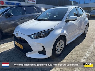 Toyota Yaris 1.5 Hybrid 115 Comfort | Facelift | Carplay | NL-auto