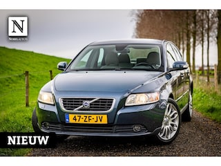 Volvo S40 1.8 Kinetic | Nap | Apk 4-27 | Trekhaak | Lm Velg