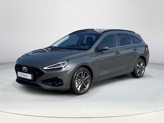 Hyundai i30 Wagon 1.6 T-GDi Premium | Apple Carplay / Android Auto | Camera | Parkeersensoren | Stoel Verwarming / Ventilatie | Stoel Geheugen | LED-Verlichting | Uit Voorraad Leverbaar |