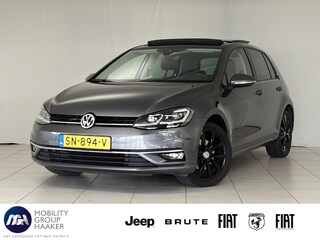Volkswagen Golf 1.5 TSI Highline Business R | Schuif-Kanteldak | Apple-Android | Parkeercamera