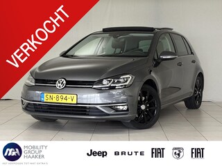 Volkswagen Golf 1.5 TSI Highline Business R | Schuif-Kanteldak | Apple-Android | Parkeercamera