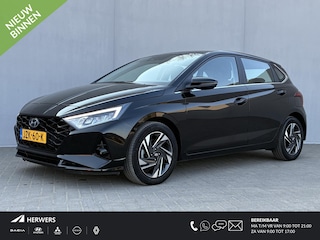 Hyundai i20 1.0 T-GDI Comfort Smart / Fabrieksgarantie t/m 8-2028 / Volledig Onderhouden / Navigatie via Apple Carplay/Android Auto / Stuur-/Stoelverwarming / Achteruitrijcamera / Cruise Control / Climate control / Trekgewicht 1110 kg /