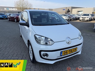 Volkswagen Up 1.0 high up! BlueMotion,Airco,Cruise controle