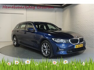 BMW 3-serie Touring 318i Sportline | Carplay | Dealerauto | Camera | 4cilinder