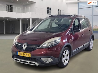 Renault Scénic 1.2 TCe Bose PANO NAVI PSENSOR CRUISE TREKHAAK 2 X SLEUTELS