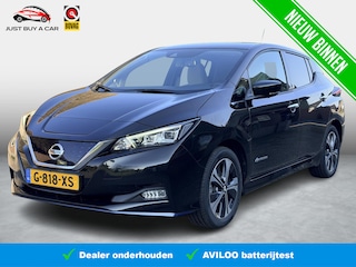 Nissan Leaf e+ Tekna 62 kWh SOH 89,2 / 4X Stoelverwarming / Adaptive Cruise / Camera Carplay / Leder-Alcantara / Navigatie / Keyless / Dodehoek / DAB / BOSE / Full LED / 17'' Lichtmetalen Velgen /
