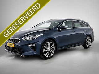 Kia Ceed Sportswagon 1.5 T-GDi 160PK Automaat DynamicPlusLine / Trekhaak / Airco-ecc./ Pdc+Camera / Stoel-Stuurverwarming / 1/2Leder / Apk 08-2027