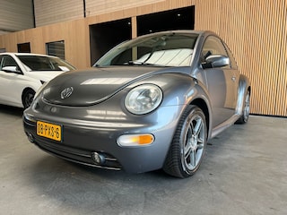 Volkswagen Beetle New Cabriolet 1.8-5V Turbo Automaat|Airco|Zonnedak|lederbekl.