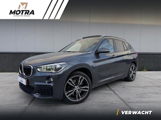 BMW X1 sDrive20i High Executive | M Sport | Panorama | Trekhaak | Camera