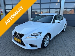 Lexus IS 300h Hybrid 181pk Business Line