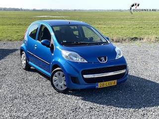 Peugeot 107 1.0-12V XS / AIRCO / NWE APK / KEURIG !